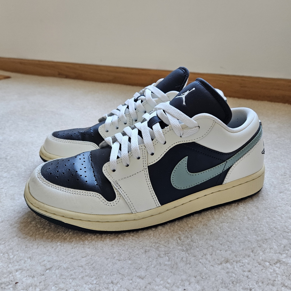 Nike Air Jordan 1 Low - Jade Smoke